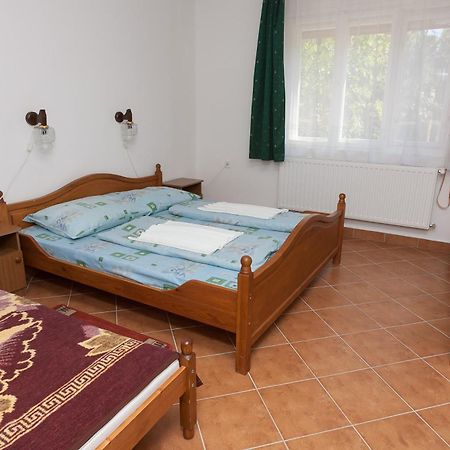 Paratlan Apartmanhaz Szilvásvárad Extérieur photo