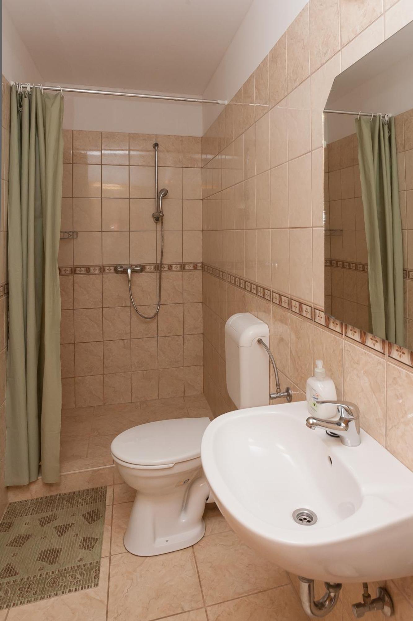 Appartement Paratlan Apartmanhaz à Szilvásvárad Extérieur photo